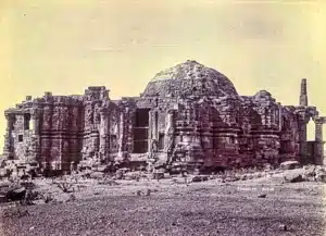 Ruins of Somnath Temple in the 19th century, photographed by Henry Cousens